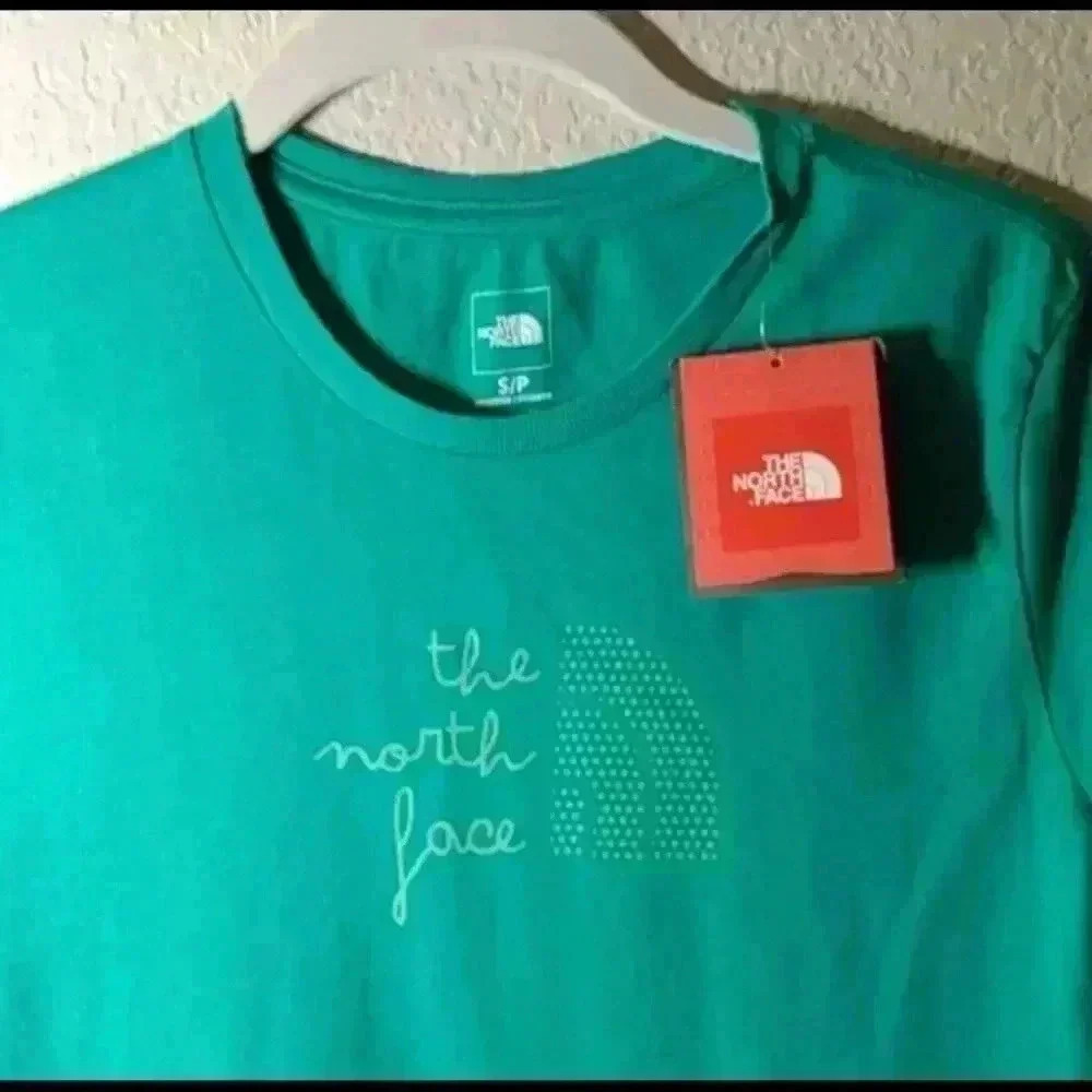 The North Face Women's Teal Graphic Short Sleeve Tee